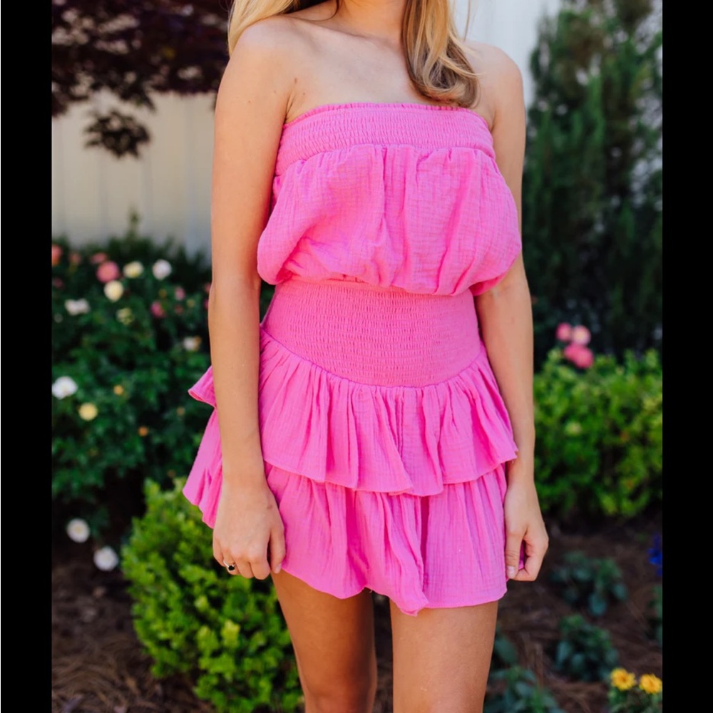 Vici Strapless Pink Romper Small